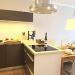 アパート Im Zentrum Von Gelegene Mit Westbalkon Und Schoenem Ausblick