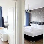 Im Zentrum Von Gelegene Mit Westbalkon Und Schoenem Ausblick * ヴェスターラント