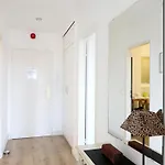 Im Zentrum Von Gelegene Mit Westbalkon Und Schoenem Ausblick アパート