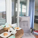 アパート Im Zentrum Von Gelegene Mit Westbalkon Und Schoenem Ausblick *
