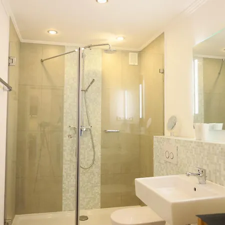 Appartement Im Zentrum Von Gelegene Mit Westbalkon Und Schoenem Ausblick Westerland