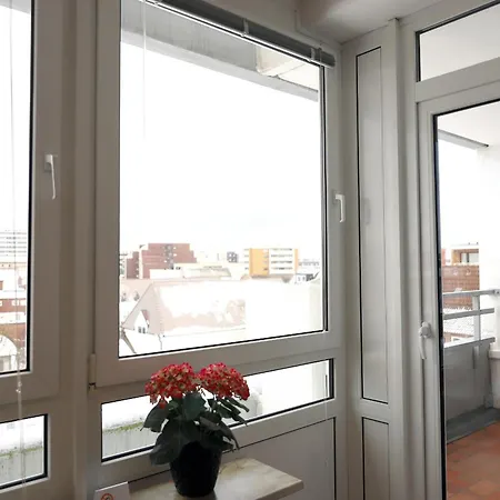 Im Zentrum Von Gelegene Mit Westbalkon Und Schoenem Ausblick Westerland