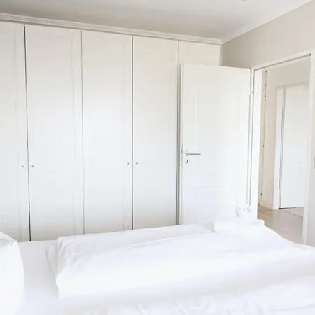 Im Zentrum Von Gelegene Mit Westbalkon Und Schoenem Ausblick Westerland